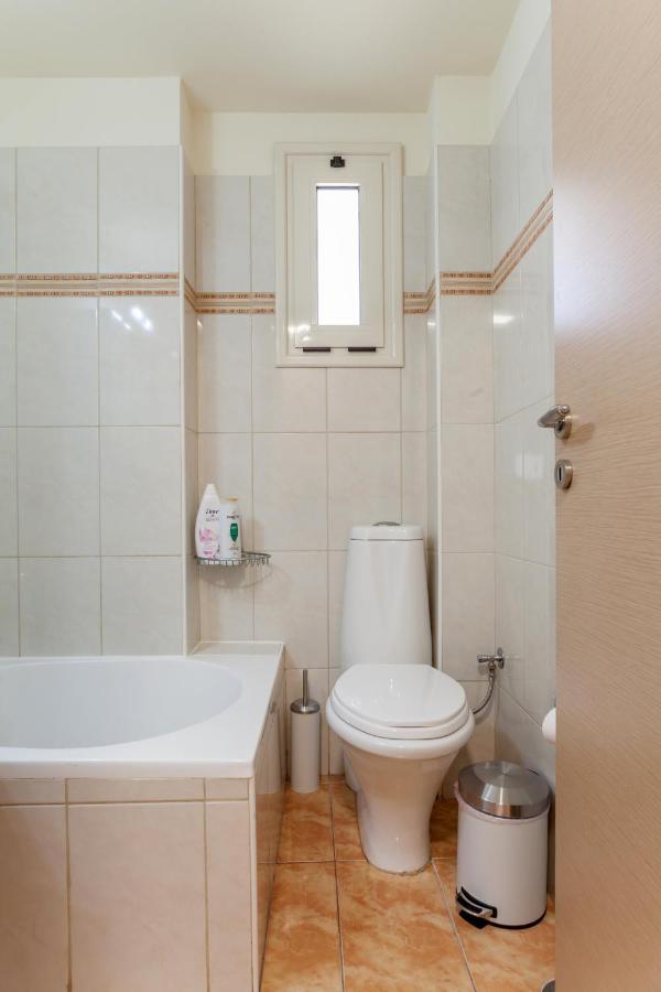 Stylish & Luxury Apartment - Self Check In - Free Parking Iraklion Buitenkant foto