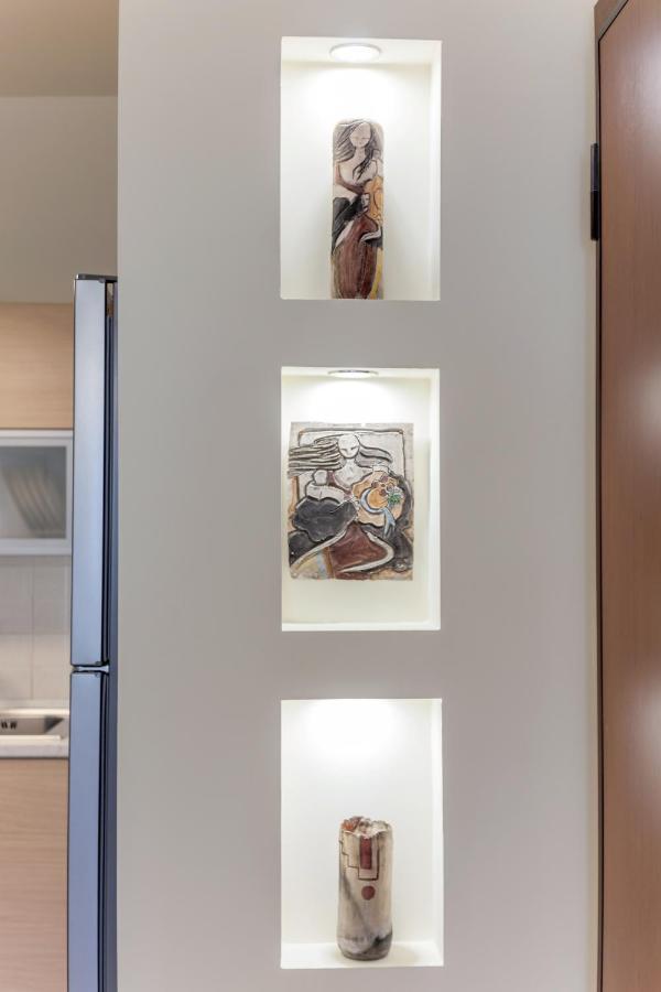 Stylish & Luxury Apartment - Self Check In - Free Parking Iraklion Buitenkant foto